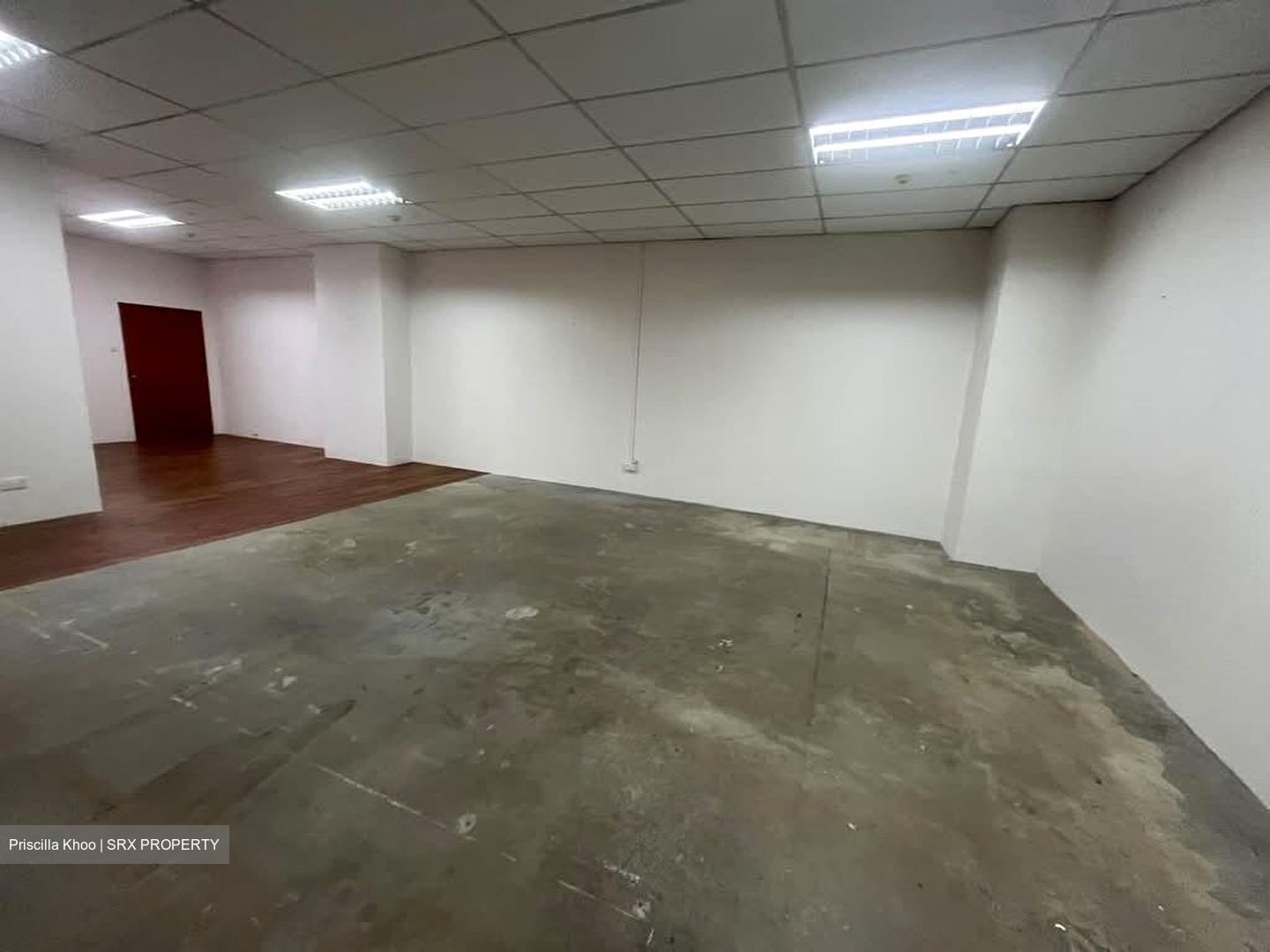 Invest Ho Building (D13), Factory #577063641